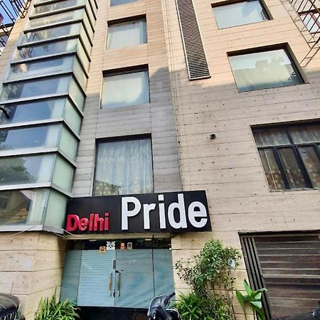 Stay At Hotel Pride, Delhi, Near Karol Bagh Metro Дели Экстерьер фото