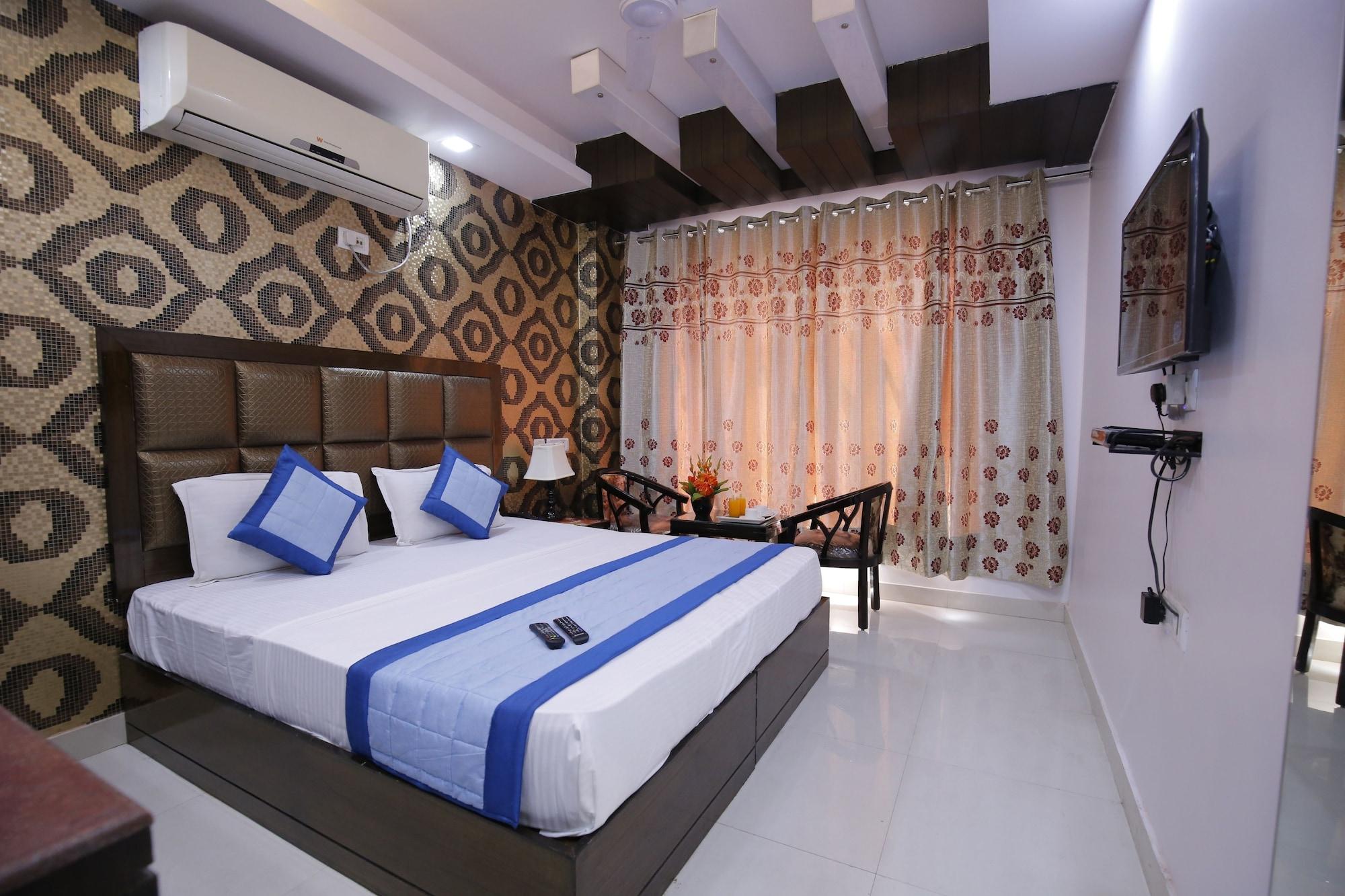 Stay At Hotel Pride, Delhi, Near Karol Bagh Metro Дели Экстерьер фото